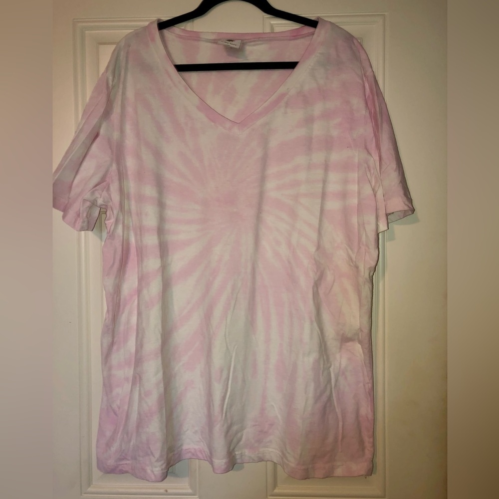 NWOT pastel tie dye Like Love boutique brand V-neck short sleeve tee size 3x